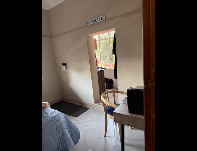 3 BEDROOM HOUSE FOR SALE IN KENSINGTON